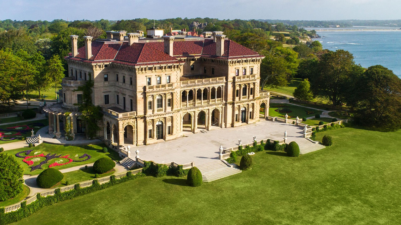 Why Newport is the Crown Jewel of Rhode Island Tourism